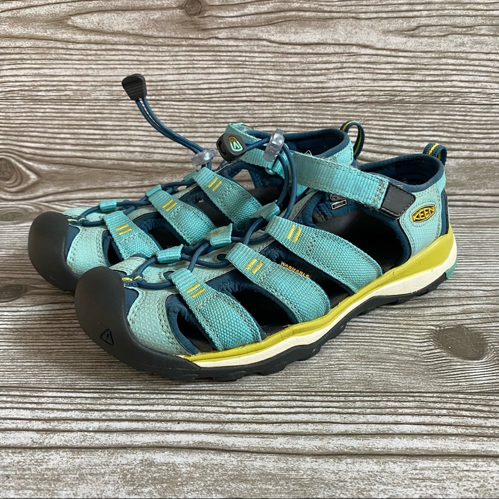 Keen Womens Newport Neo H2 Waterproof Washable Hiking Sandals  Size 5